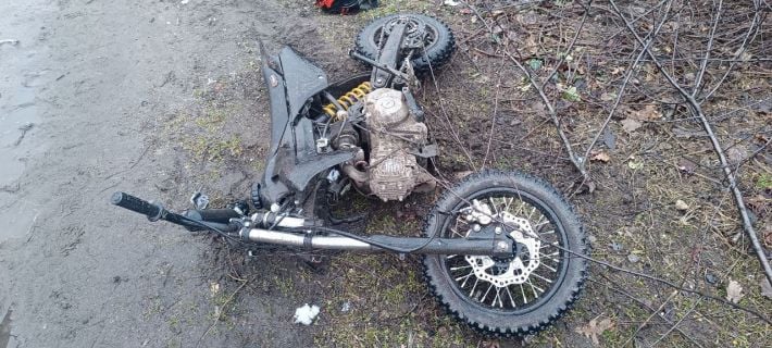 В оккупированном Мелитополе 12-летний подросток на питбайке попал в ДТП