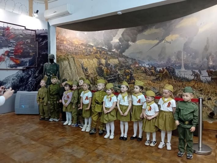 Отфильтрованное детство - в детсадах Мелитополя разрешат только "правильные" игрушки