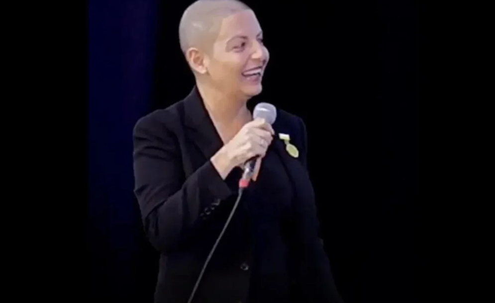 Це відбувається і після смерті її чоловіка — режисера та телеведучого Тиграна Кеосаяна, якого також пов’язували з кремлівською пропагандою.