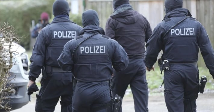 Преступная сеть из граждан Германии, России и Украины снабжала оборонку РФ: задержаны пять человек