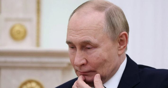 «Бункерный диктатор»: решится ли Путин вернуться в Кремль после ликвидации Хаменеи