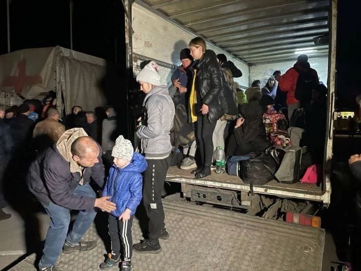 Детям переселенцев из Мелитополя возвращают выплаты: Правительство приняло важное решение