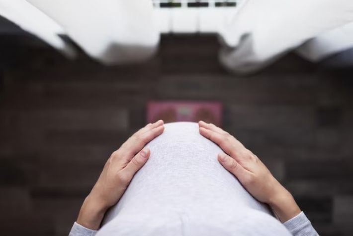 Мелитополь ставят под демографический контроль: беременных внесут в базу