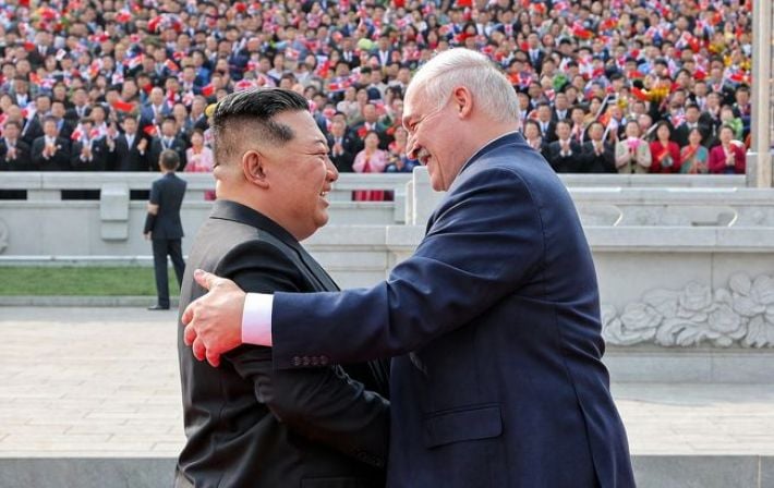 Осень диктатур: Лукашенко в Пхеньяне подписал договор о дружбе и привез «привет» от Путина