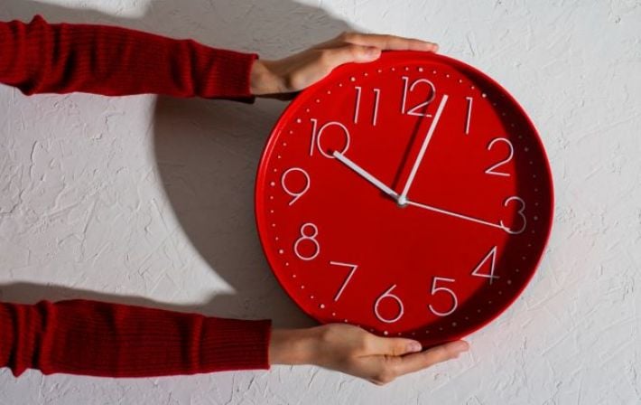 Прыжок в весну: как адаптироваться к переходу на летнее время без вреда для здоровья