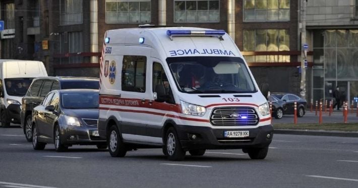 В Одессе мужчина взял в заложники бригаду скорой помощи и угрожал мобилизацией