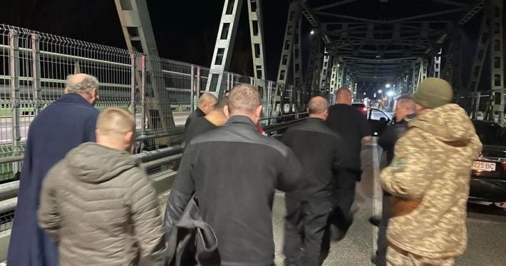 Задержание украинских инкассаторов в Венгрии: что известно об изъятых деньгах и золоте