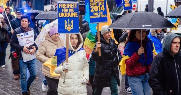 Могут ли депортировать украинцев из Германии: юрист оценил реальные перспективы