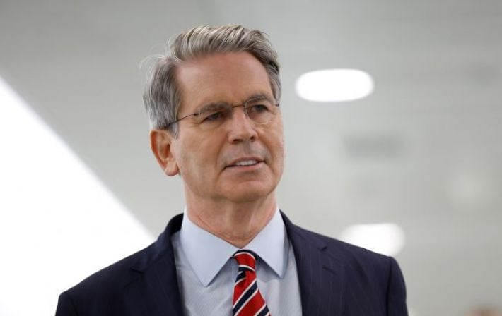 Экономическая ярость: Вашингтон грозит санкциями всем, кто будет обслуживать иранские самолеты