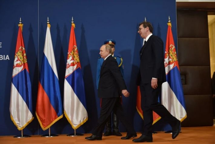 Финансовый ультиматум Брюсселя: Сербия может потерять 1,5 млрд евро из-за «дружбы» с Москвой и наступления на демократию