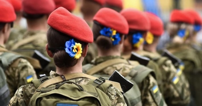 Киевлянку с младенцем ошибочно поставили на воинский учет как солдата