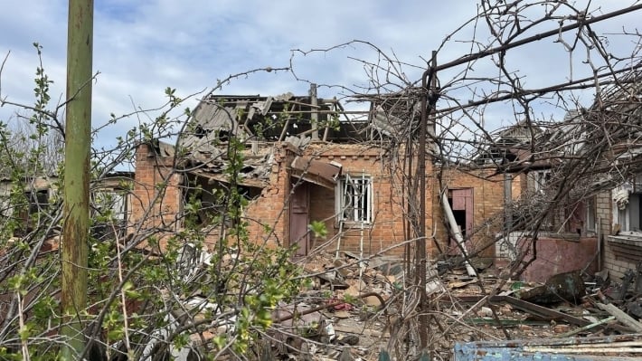 Массированные атаки РФ: в Запорожской области пострадали мирные жители и полицейские