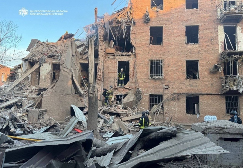 Про наслідки повідомили представники обласних військових адміністрацій і Повітряні сили. 8