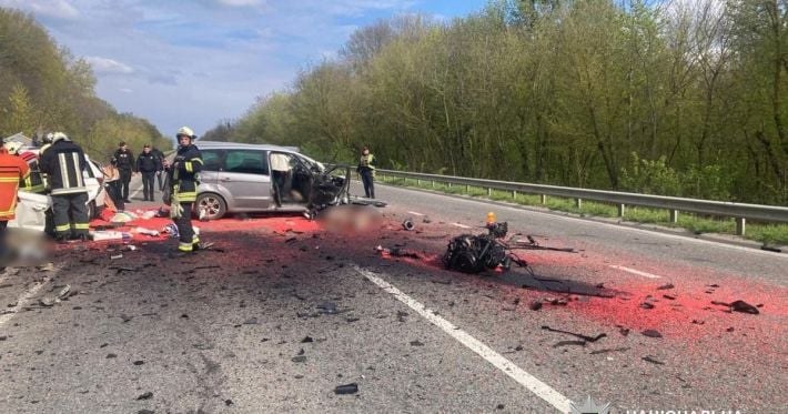 Смертельное ДТП в Черкасской области: людей выбросило на дорогу