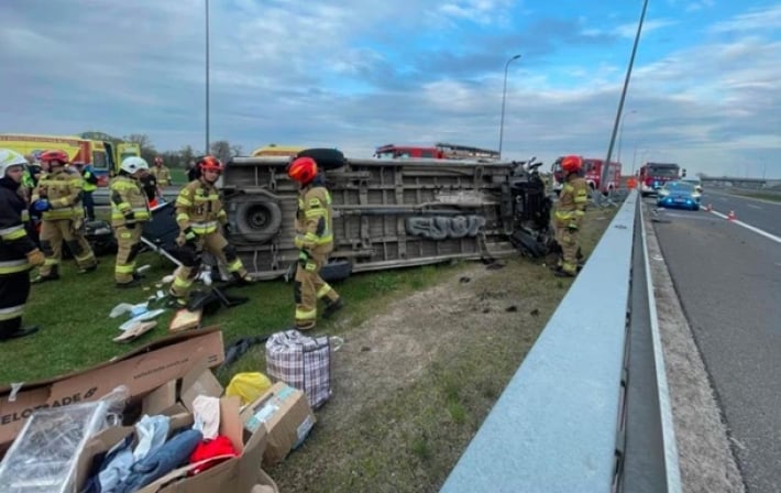 В Польше перевернулся микроавтобус с украинцами: есть пострадавшие