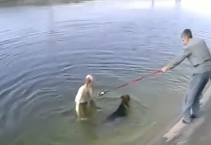 От гастролей "звёзд" до купаний раскольников - чем оккупанты развлекают мелитопольцев