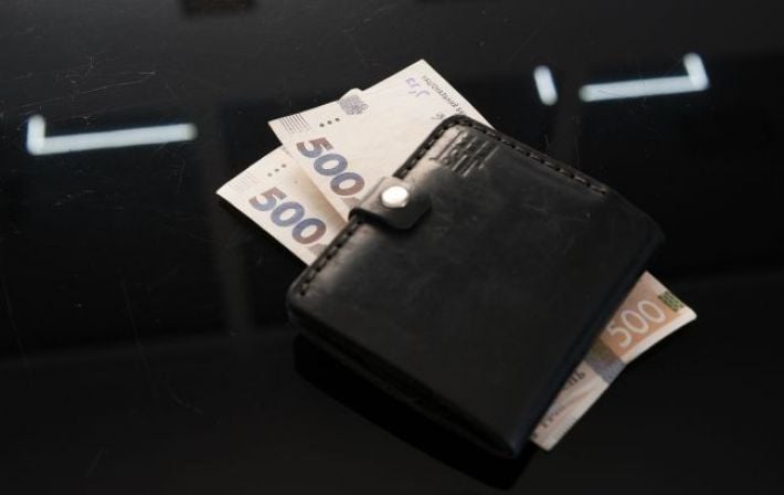 Ко Дню Независимости украинцам выплатят разовую помощь: правительство утвердило суммы