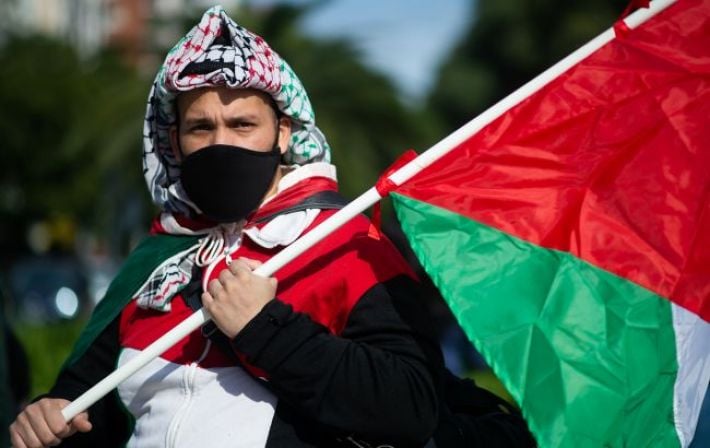 Конец эпохи маршей? Стармер готов к радикальному запрету пропалестинских протестов в Британии