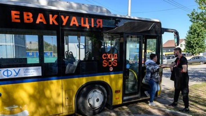 «Схід SOS» призвал срочно эвакуировать часть сел Запорожского района