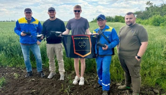 В Запорожской области устраняют аварии на электросетях с помощью БПЛА