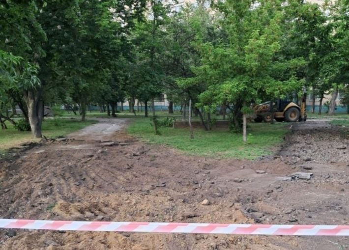 «Облагораживание» скверов в Мелитополе или мастер-класс от оккупантов, как украсть десятки миллионов