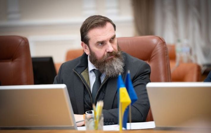 Массового оттока студентов нет: Лисовой оценил последствия упрощения выезда молодежи за границу