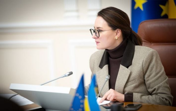 Евроинтеграционный базис и макрофинансовая стабильность: Совет ЕС утвердил транш на 2,8 миллиарда евро в рамках четырехлетней программы финансирования Украины