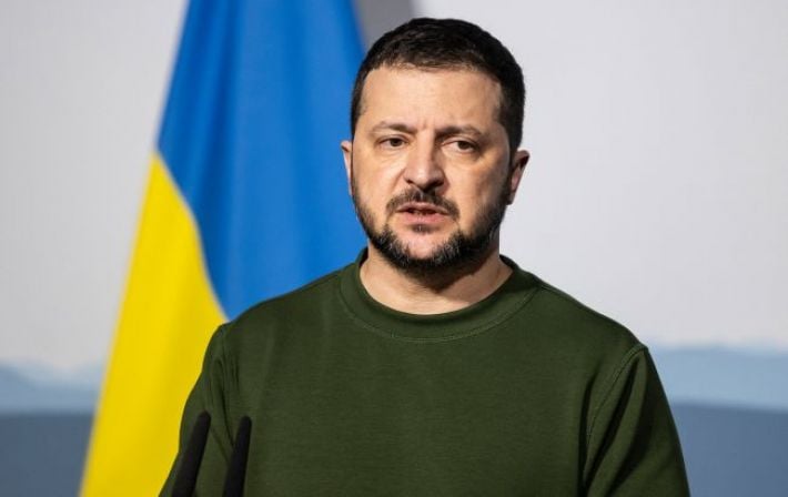 Зеленский заявил о сопротивлении созданию украинской баллистики