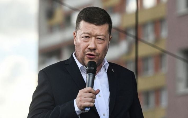 Электоральный шантаж в Праге: ультраправый популист Окамура требует немедленной отмены временной защиты для украинцев, правительство Чехии жестко ответило