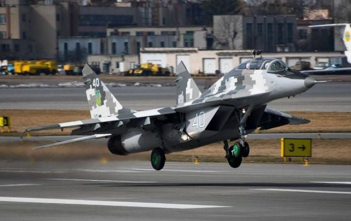 В Полтавской области потерпел крушение истребитель МиГ-29