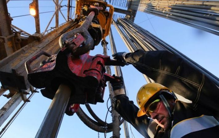 Нефтяной откат: мировые цены на сырье упали почти до уровня начала войны в Иране