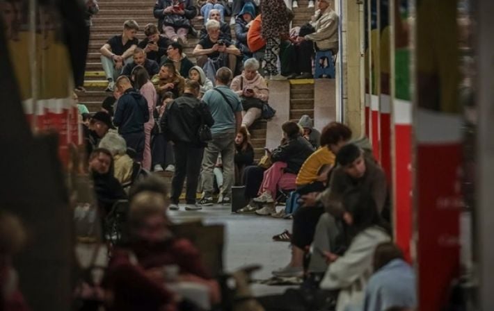 Новый пик безопасности: Киевский метрополитен приютил рекордные 42 тысячи человек во время массированной атаки