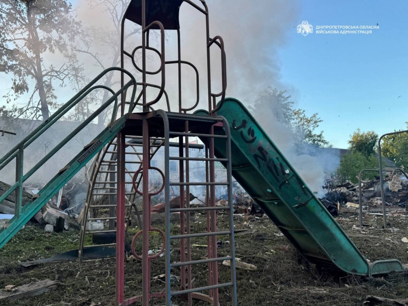 За уточненою інформацією, у місті загинули п’ятеро людей, ще 25 отримали поранення різного ступеня тяжкості. 4