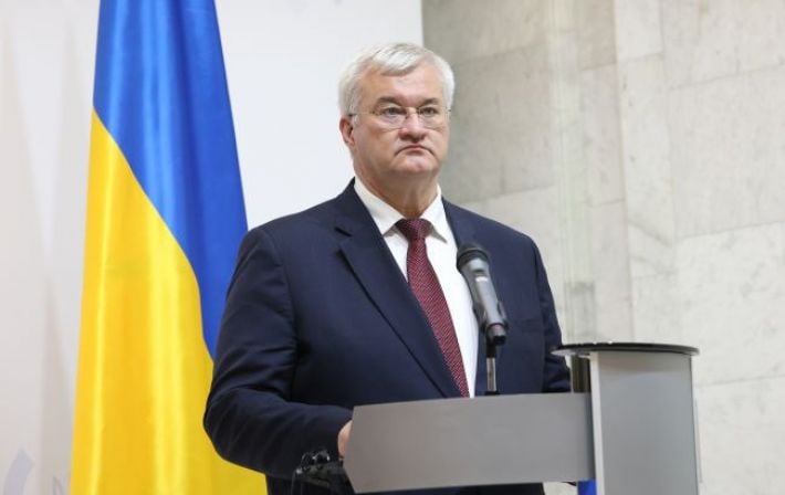Сибига отреагировал на решение Варшавы по Зеленскому: Украина сама будет определять свою историю
