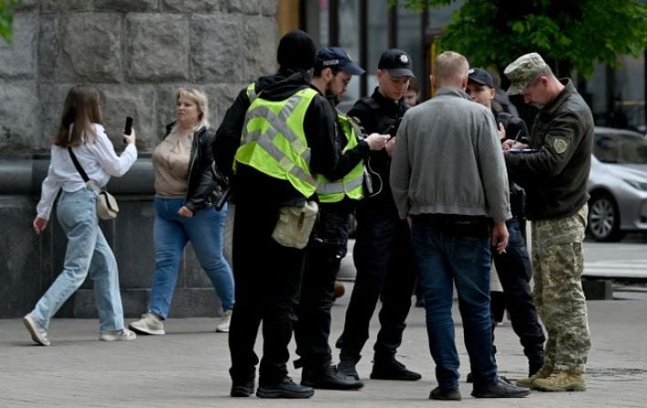 Произвол на Днепропетровщине: двоим представителям ТЦК объявили подозрение за похищение и оставление человека в опасности