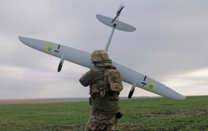Украинские дроны добрались до Тюменского НПЗ в двух тысячах километров от границы