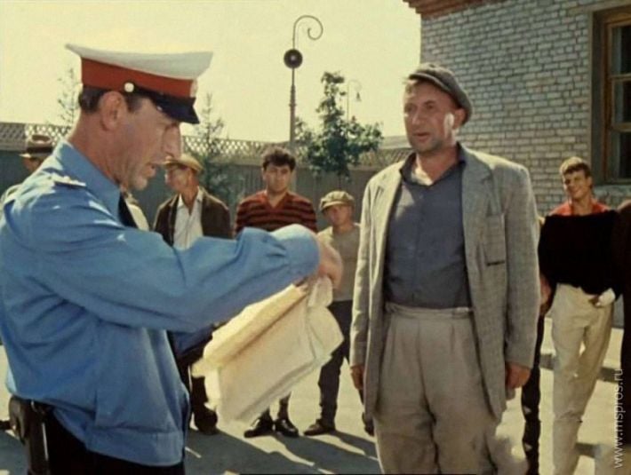 В оккупированном Мелитополе местного жителя осудили за долг по алиментам почти в миллион рублей