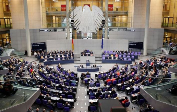 "Дивиденды за поддержку": Германия предлагает договор о технологическом обмене с Украиной