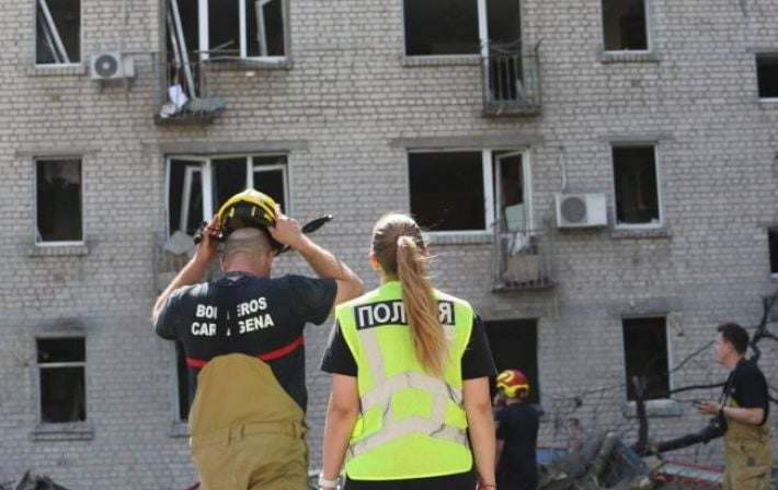 Число жертв российского удара по Киеву увеличилось до 22: спасательная операция продолжается
