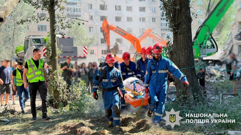 До поліції вже надійшло близько 1700 звернень від мешканців щодо пошкодженого майна.