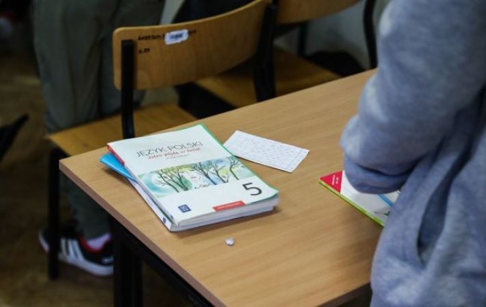 Конец спецправил в Польше: с 1 сентября украинские школьники перейдут на общую систему образования для иностранцев