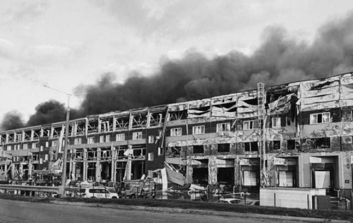 Культурный геноцид: Россия дотла сожгла склад издательства «Книголав», уничтожено 250 тысяч украинских книг