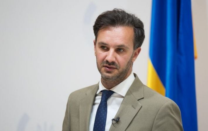 "Насколько же тайная, настолько и неважна": в МИД Украины отреагировали на частные переговоры немецких и российских экс-чиновников в Баку