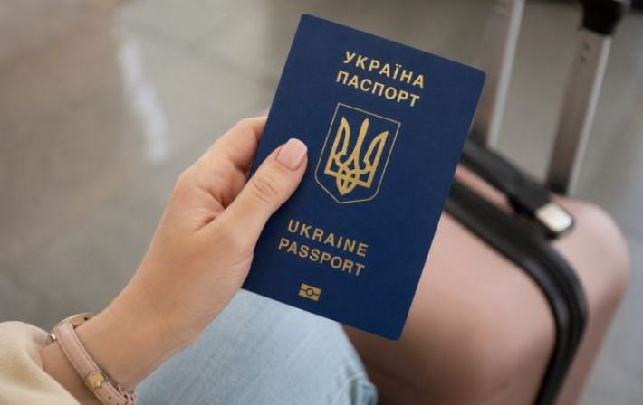 Новые правила в ЕС: для получения временной защиты украинцам понадобится справка о немобилизации