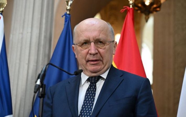Оценка из Брюсселя: Еврокомиссия отреагировала на слухи об отставке министра обороны Федорова