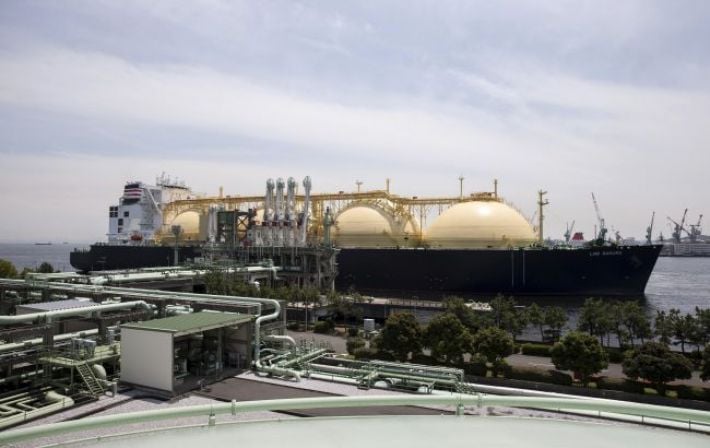 Отопительный сезон под угрозой: запасы газа в Европе могут упасть до 15-летнего минимума