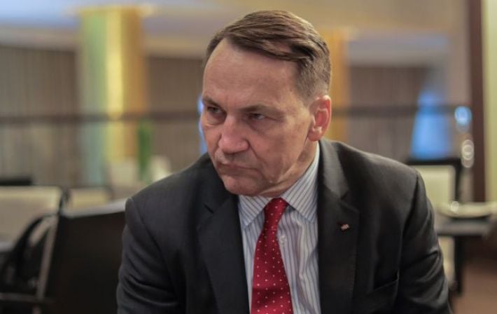 Сикорский призвал Украину «сдержать эмоции» после заявления Буданова