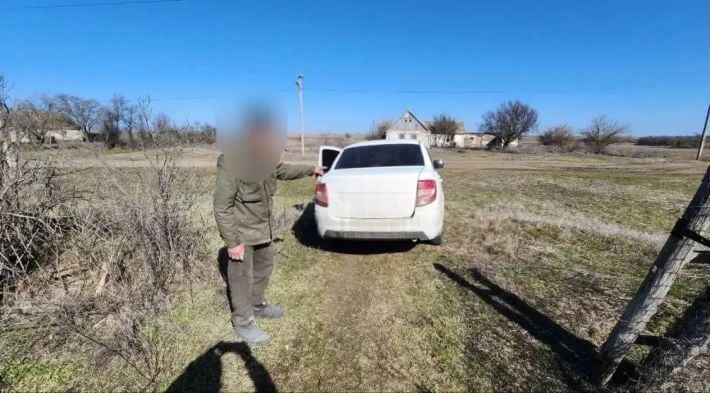 На Мелитопольщине житель района приковал односельчанина цепью к мотоблоку, а потом возил в багажнике