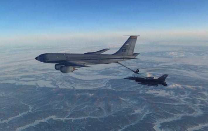 Взаимовыручка на фоне эскалации: США направят в Израиль новые самолеты-заправщики для противостояния Ирану