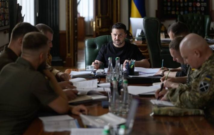 Зеленский утвердил новые приоритеты для дальнобойных ударов по России